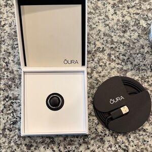 Oura silver Ring with all original packaging size 6